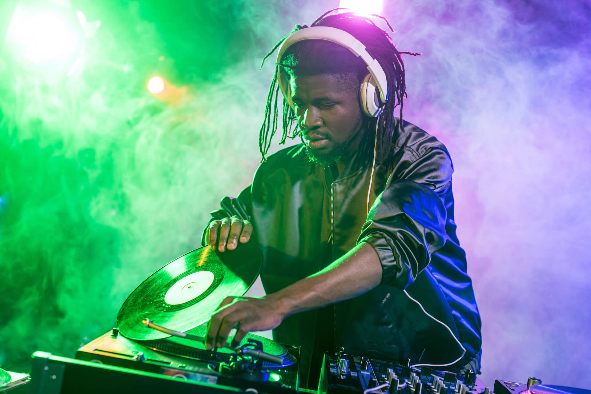professional-african-american-dj-in-headphones-wit-2022-01-18-23-50-13-utc.jpg